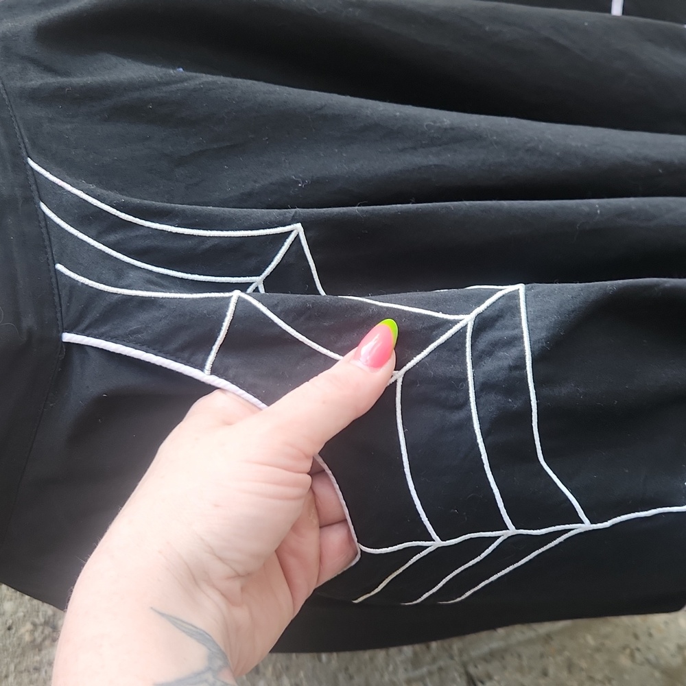 Hell Bunny Black Spider Web Skirt - Picture 4 of 10